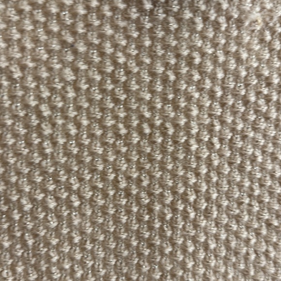 Escada wool blend sleeveless sweater top with metallic weave - Picture 7 of 8